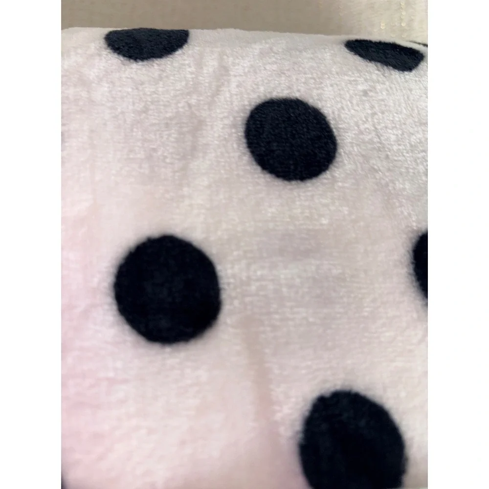 Kate Spade Plush Blanket Twin White Black NEW Lia Dot Polka Dot Soft 68 x 90”